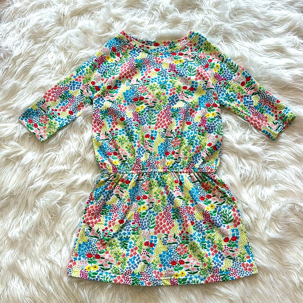 Girls dress